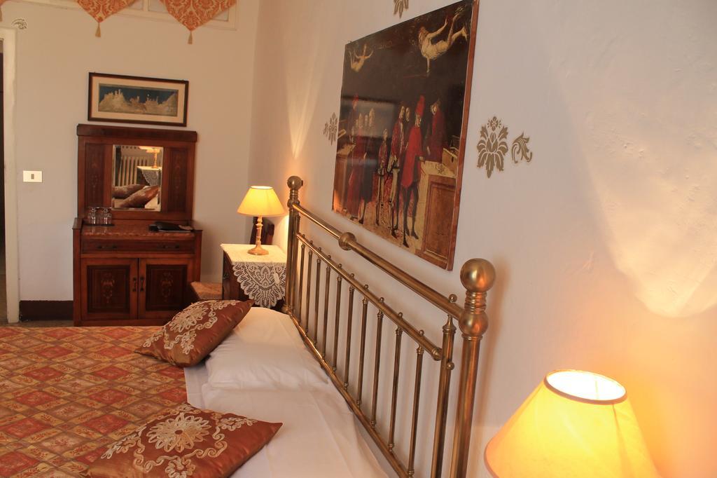 Palazzo Masi Bed and Breakfast Siena Buitenkant foto