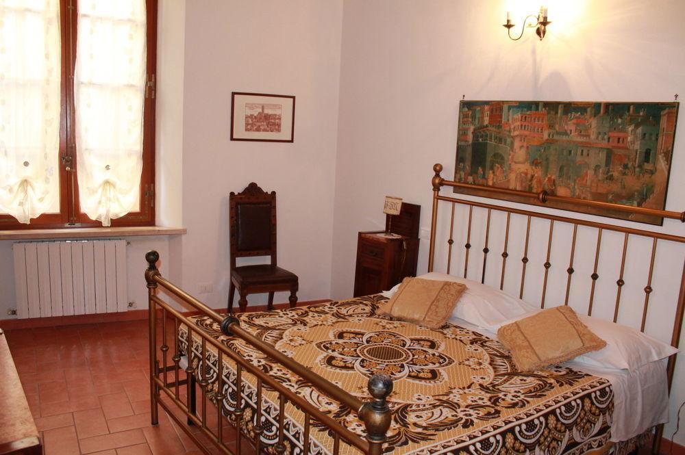 Palazzo Masi Bed and Breakfast Siena Buitenkant foto