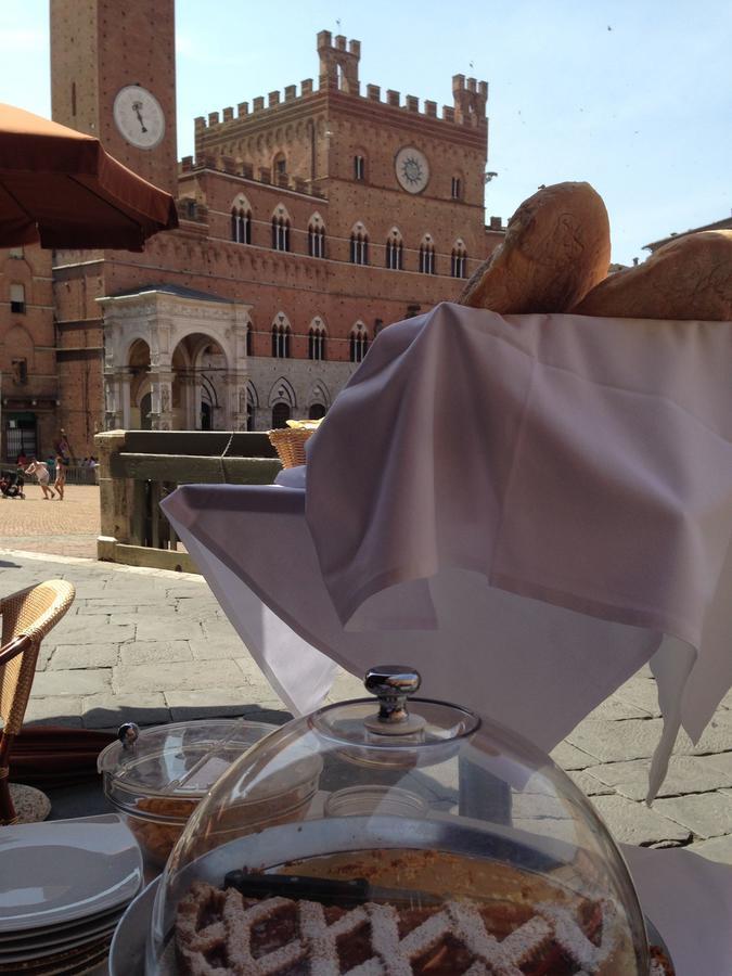 Palazzo Masi Bed and Breakfast Siena Buitenkant foto